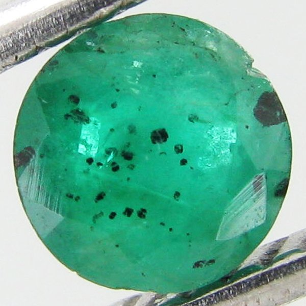 0.54ct Colombian Emerald Round: Excellent piece; well cut & colored; with treatment