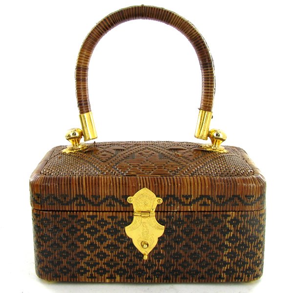 Finely Hand-woven Lipao Gold Plate Handbag: A week of work in this finely, tightly woven Lipao vine handbag, gold plated hardware, silk lined with mirror; 5.5in wide