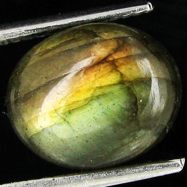 4.15ct Labradorite Cabochon Oval: Excellent piece; well cut and colored; with treatment