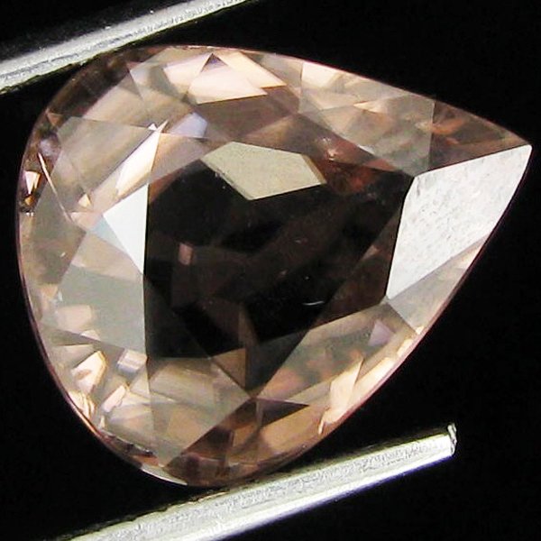 8.06ct Huge Red Zircon Cambodia: Excellent piece; well cut & colored; with customary treatment
