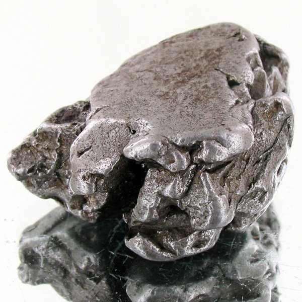 92gm Meteorite Russia Sikhote-Alin (MIN-002184): Scarce remnant of 100 ton Russian meteroite from the 1940s