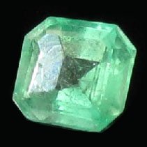 0.5ct. Rare VVS Top Grade Colombian Emerald: Rare hi grade natural stone VVS well cut great color/clarity