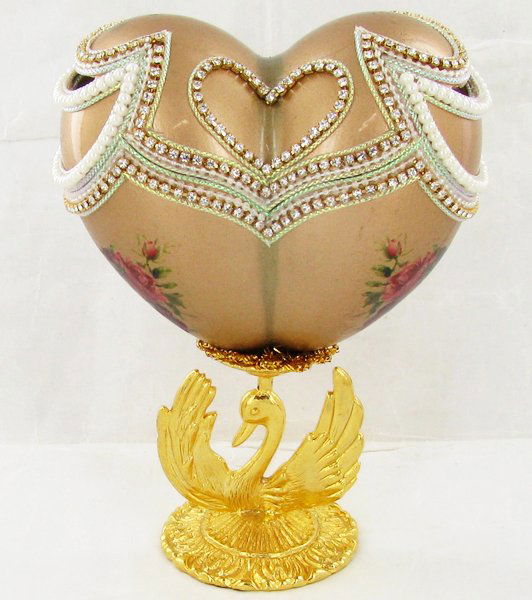 Fabrege Style Decorative Egg Ring Box: Well crafted; 6"