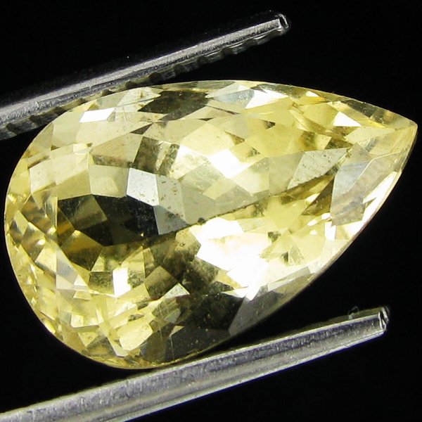 4.5ct Clean Golden Beryl: Excellent piece; well cut & colored; with treatment