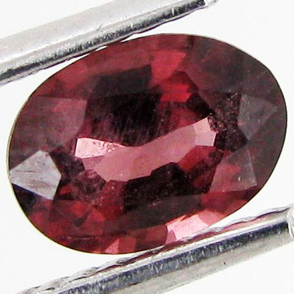 0.9ct Top Red Spinel Oval: Excellent Piece; well colored and cut; NO treatment