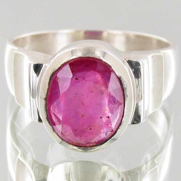33.75twc Ruby Sterling Ring: Well crafted piece; stone with customary treatment