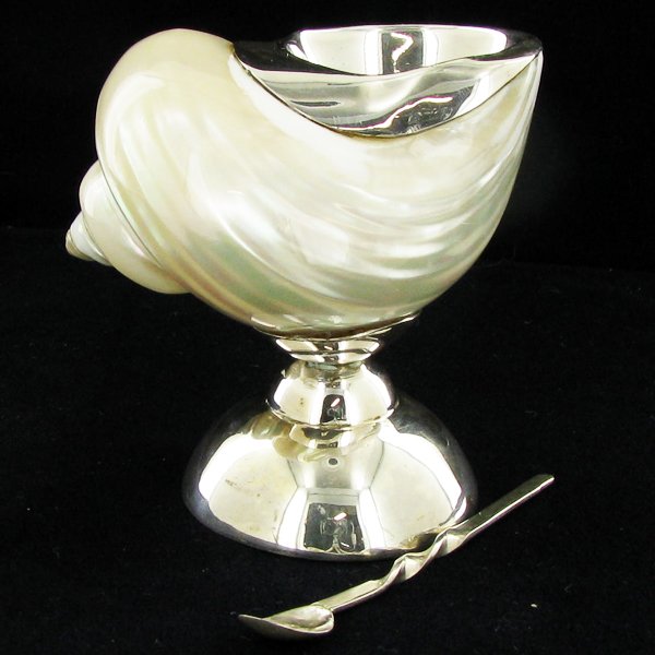 Sterling Silver & Polished Shell Salt Cellar: Excellent hand made piece; 3" 63 grams;