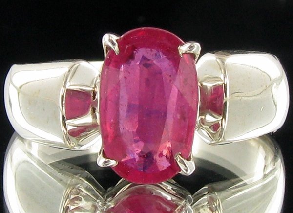 23.3twc Madagascar Ruby Sterling Ring: Well crafted piece; stone with customary treatment