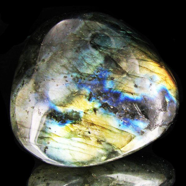 565ct Large Polished Rainbow Labradorite Cabochon: Excellent natural polished specimen