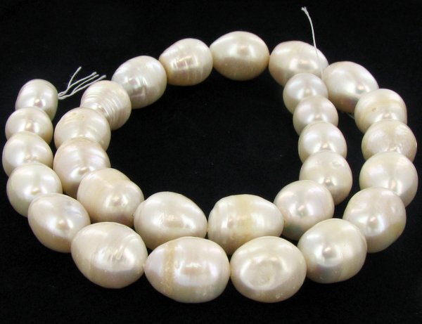 350twc Natural Fresh Water 31 Baroque Pearl Strand