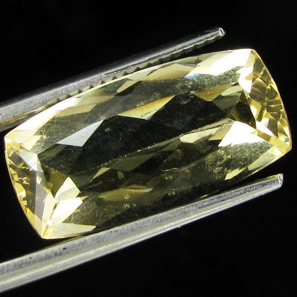 6.89ct Huge Lustrous Cushion Golden Beryl: Excellent specimen; well cut and colored; with customary treatment unless noted otherwise
