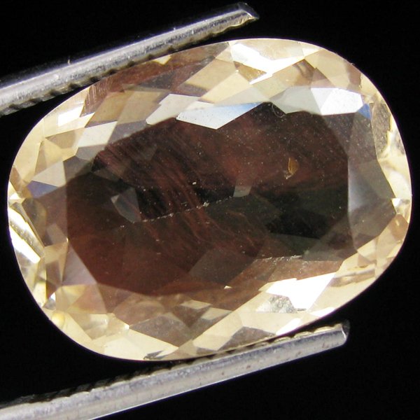 7.85ct Clear Champagne Oregon Sunstone Oval: Excellent hi grade piece; well cut & colored; with treatment