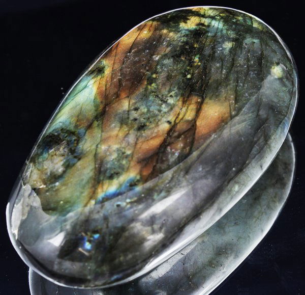 1247ct Hefty Labradorite Cabochon: Excellent large piece