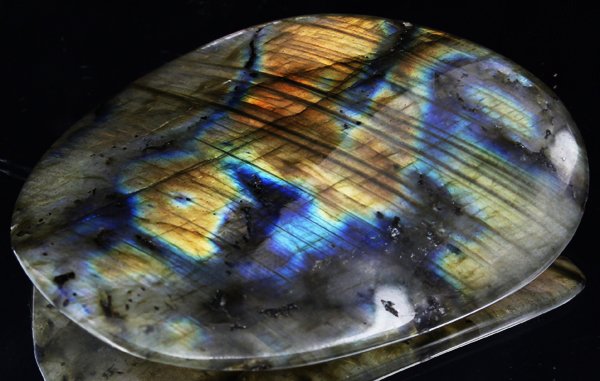 185ct Delicate Potato Chip Cut Labradorite Cabochon: Excellent expensive cut