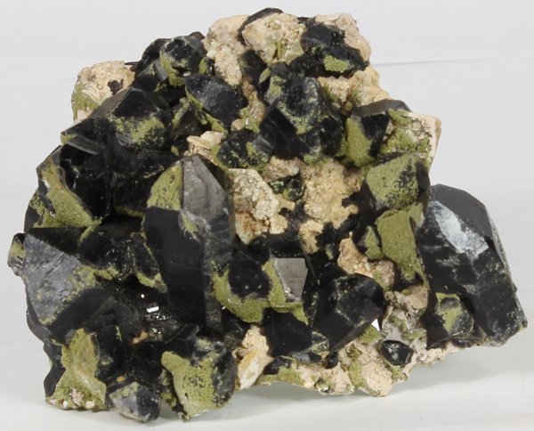 581ct Hematite & Smoky Quartz Crystal Cluster: Excellent large specimen