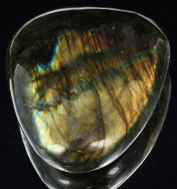 907ct Hefty Labradorite Cabochon: Excellent large piece