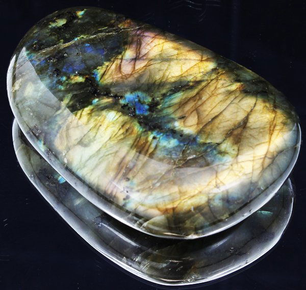 794ct Hefty Labradorite Cabochon: Excellent large piece