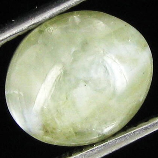 5.60ct Natural Untreated Chrysoberyl Cats Eye: Excellent piece; well cut and colored; NO treatment