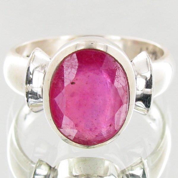 33twc Ruby Sterling Ring: Well crafted piece; stone with customary treatment