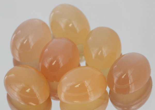 10.7ct Hi Grade Orange Moonstone Parcel Cabochons: Well colored and cut; with customary treatment