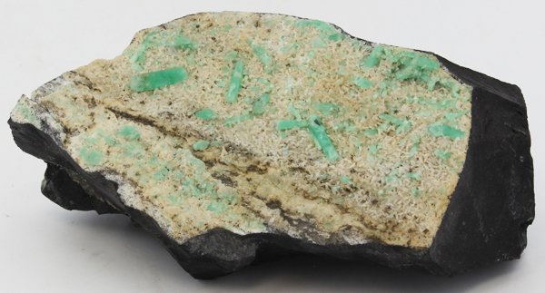 1065g Hi Grade Colombian Emerald Crystal Cluster: Excellent hi-grade specimen