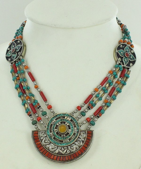 Heavy Tibet Coral Carnelian Howlite & Turquoise: Excellent handcrafted piece