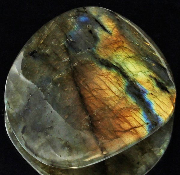 170ct Delicate Potato Chip Cut Labradorite Cabochon: Excellent expensive cut