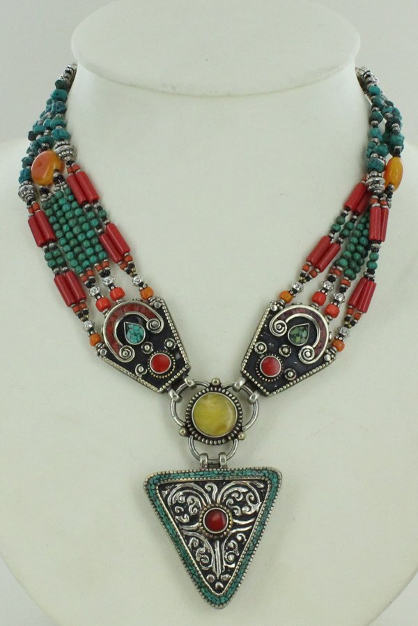 Heavy Tibet Coral Carnelian Howlite & Turquoise: Excellent handcrafted piece
