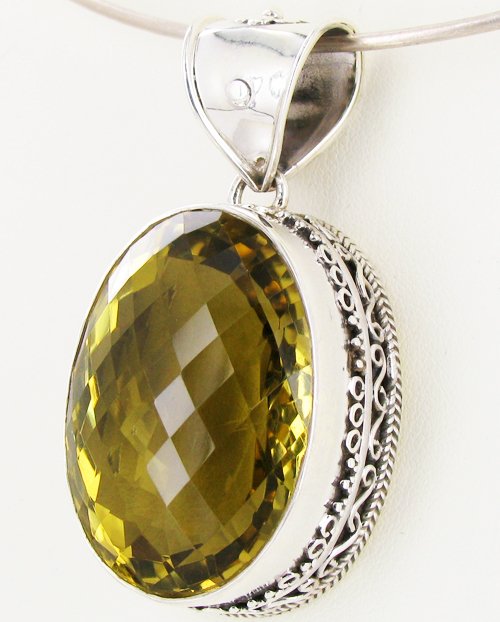 265twc Lemon Citrine Sterling Pendant: Excellent well-crafted piece; stones with treatment