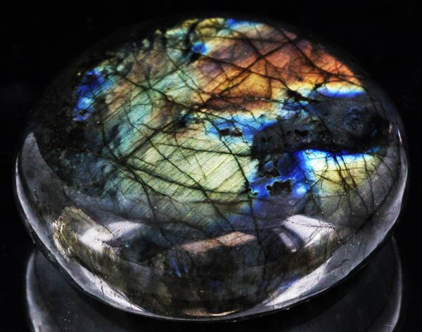 815ct Hefty Labradorite Cabochon: Excellent large piece