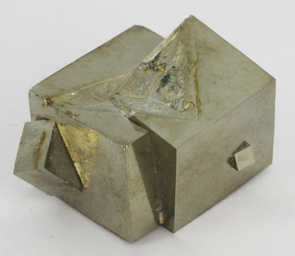 100ct Mutiple Cubist Pyrite Crystals Interconnected: Scarce cubist formed crystals from Spain
