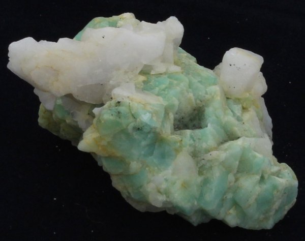 293.5ct Better Grade Colombian Emerald Rough: Excellent hi-grade parcel