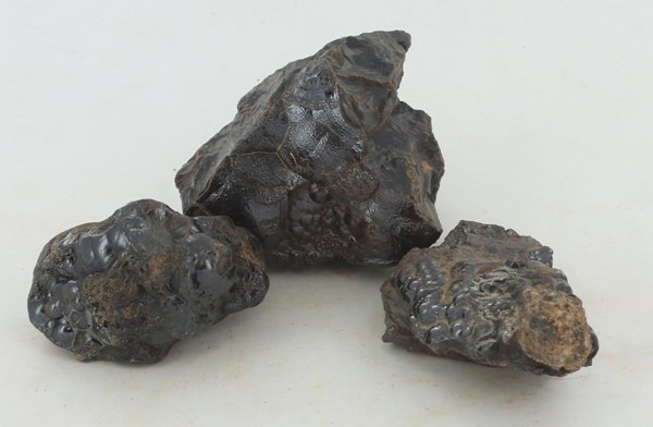 619g Volcanic Iron Hematite Mineral Specimen: Better quality specimen