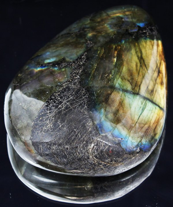 862ct Hefty Labradorite Cabochon: Excellent large piece