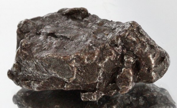 31gm Meteorite Campo Del Cielo Argentina: Scarce remnant of prehistoric (2000-4000bc) meteorite discovered in the 16th century; a main mass of 18 tons has been discovered along with a shower of smaller breakup fragments; cosmic age is young f