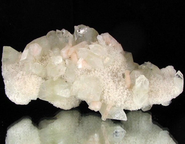 303gm Apophyllite, Stilbite & Chalcedony Crystal: Excellent scarce specimen