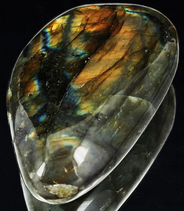 816ct Hefty Labradorite Cabochon: Excellent large piece