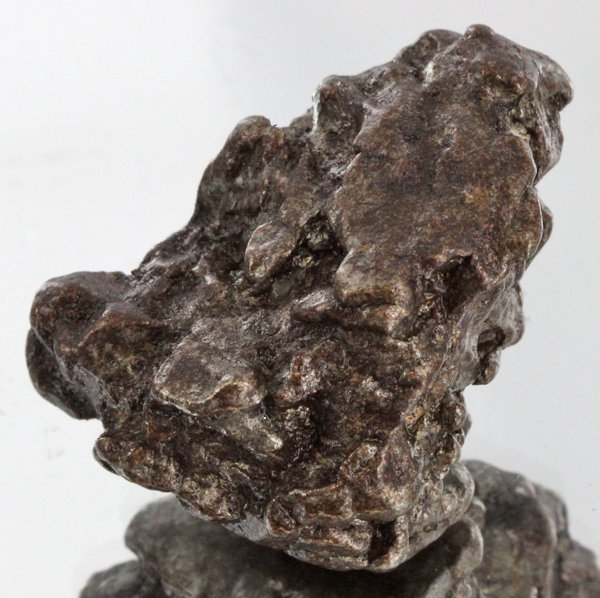 45gm Meteorite Campo Del Cielo Argentina: Scarce remnant of prehistoric (2000-4000bc) meteorite discovered in the 16th century; a main mass of 18 tons has been discovered along with a shower of smaller breakup fragments; cosmic age is young f