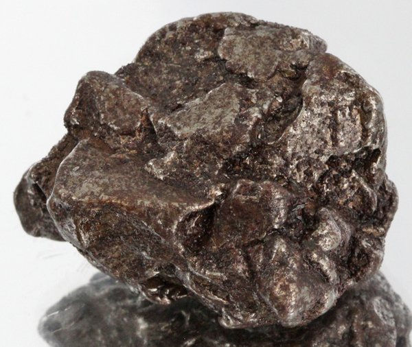 40gm Meteorite Campo Del Cielo Argentina: Scarce remnant of prehistoric (2000-4000bc) meteorite discovered in the 16th century; a main mass of 18 tons has been discovered along with a shower of smaller breakup fragments; cosmic age is young f