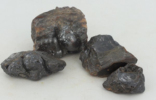 789g Volcanic Iron Hematite Mineral Specimen: Better quality specimen