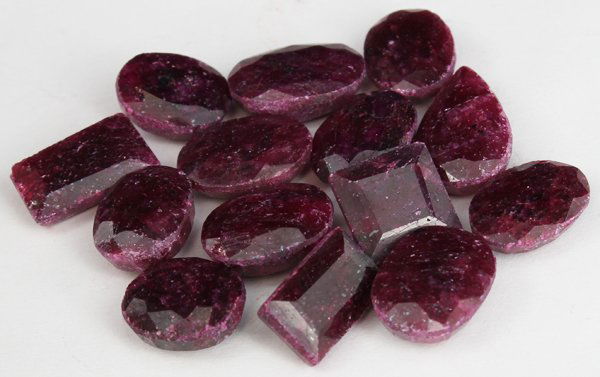 156.5ct Red Ruby Mixed Parcel (1 of 1)