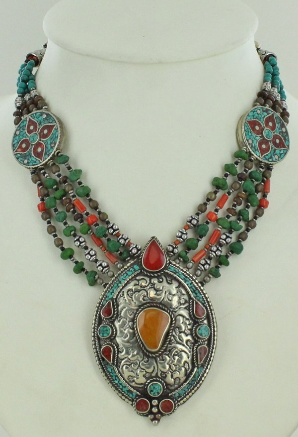 Heavy Tibet Coral Carnelian & Turquoise Necklace: Excellent handcrafted piece