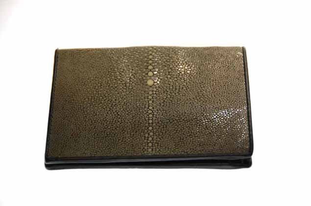 Mens Stingray Hide Skin Wallet (1 of 4)