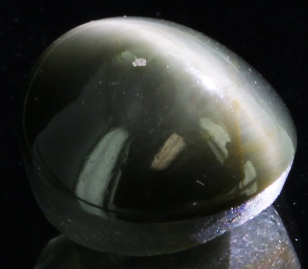 3.34ct Mocha/Green Chrysoberyl Catseye Cabochon Cut (1 of 1)