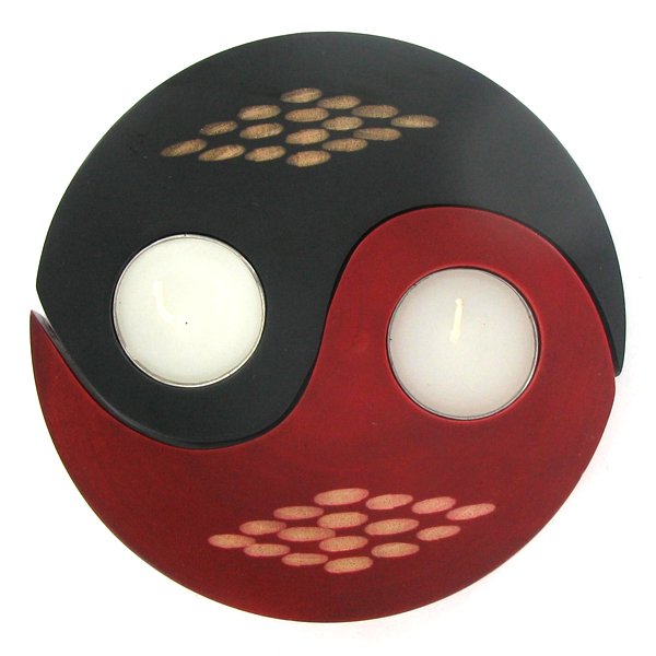 Mango Wood Candle Holder: Excellent handcrafted piece; 6in