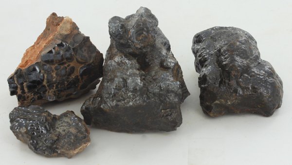 701g Volcanic Iron Hematite Mineral Specimen: Better quality specimen