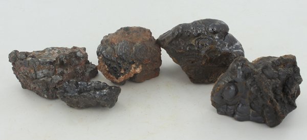 637g Volcanic Iron Hematite Mineral Specimen: Better quality specimen