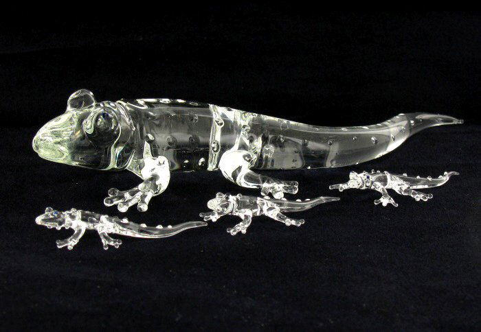 Handcrafted Glass Gecko Mom & Kids (1 of 2)