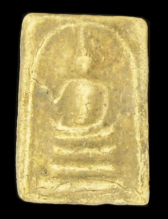 Antique Thai Clay Amulet 1920s Prat Som Det: Scarce piece