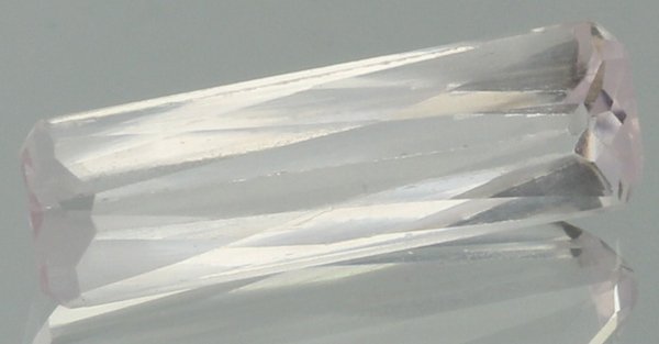 4.5ct Frost Kunzite Emerald (1 of 1)